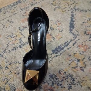 Berness Black Heels with Gold Accent